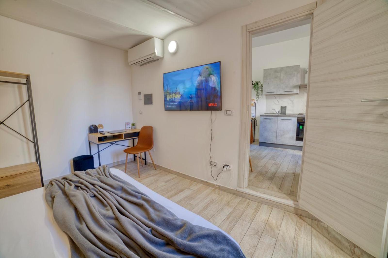 Sassari-Centro Elegante Appartamento Con Wifi E Netflix Luaran gambar